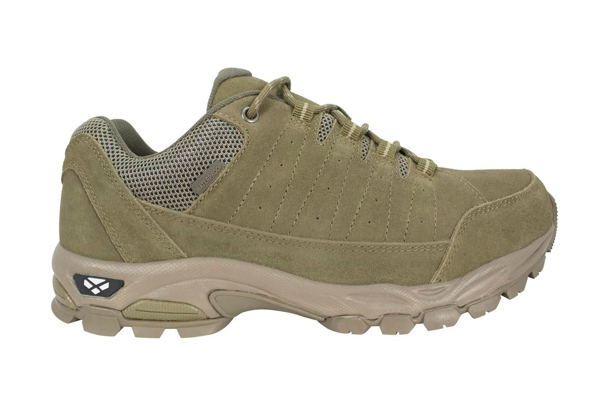 Hiking shoes stores near on sale me